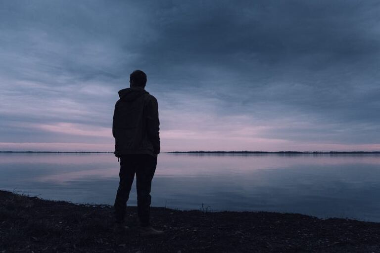 Fear of Abandonment in Relationships — Cause of Abandonment Issues and How to Fix Them Fear of Abandonment in Relationships — Cause of Abandonment Issues and How to Fix Them