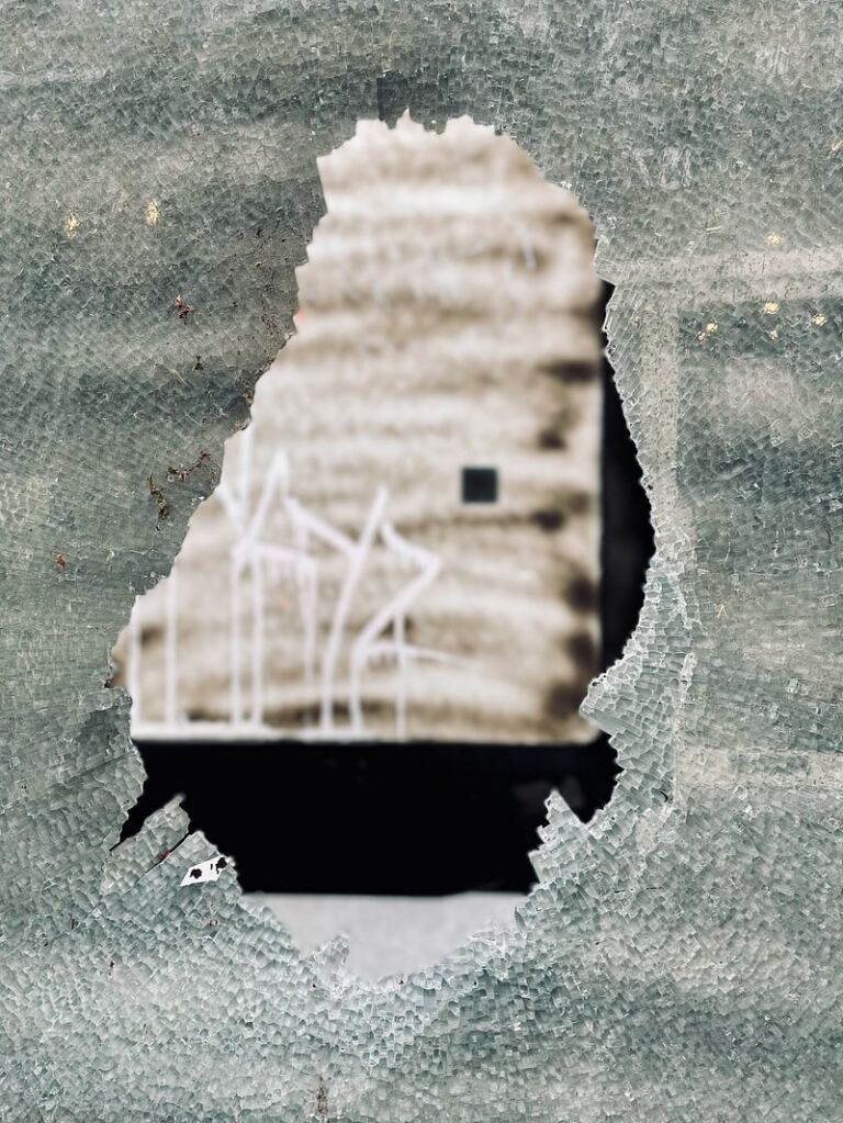TRAUMA — HIDDEN SIGNS OF UNRESOLVED TRAUMA TRAUMA — HIDDEN SIGNS OF UNRESOLVED TRAUMA
