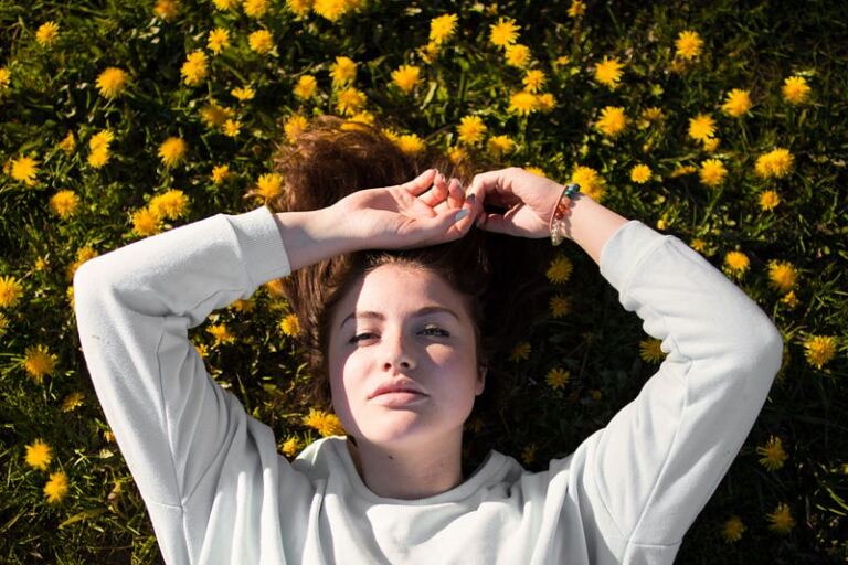 How to Overcome Maladaptive Daydreaming How to Overcome Maladaptive Daydreaming