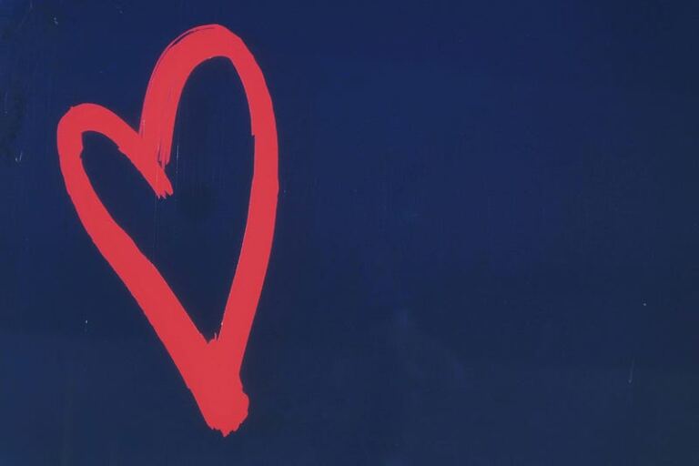When Your Partner Sends Flirty Messages to Others When Angry? When Your Partner Sends Flirty Messages to Others When Angry?
