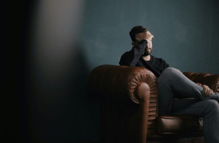 When Your Narcissistic Ex Can’t Leave You Alone even after Discarding You? When Your Narcissistic Ex Can’t Leave You Alone even after Discarding You?