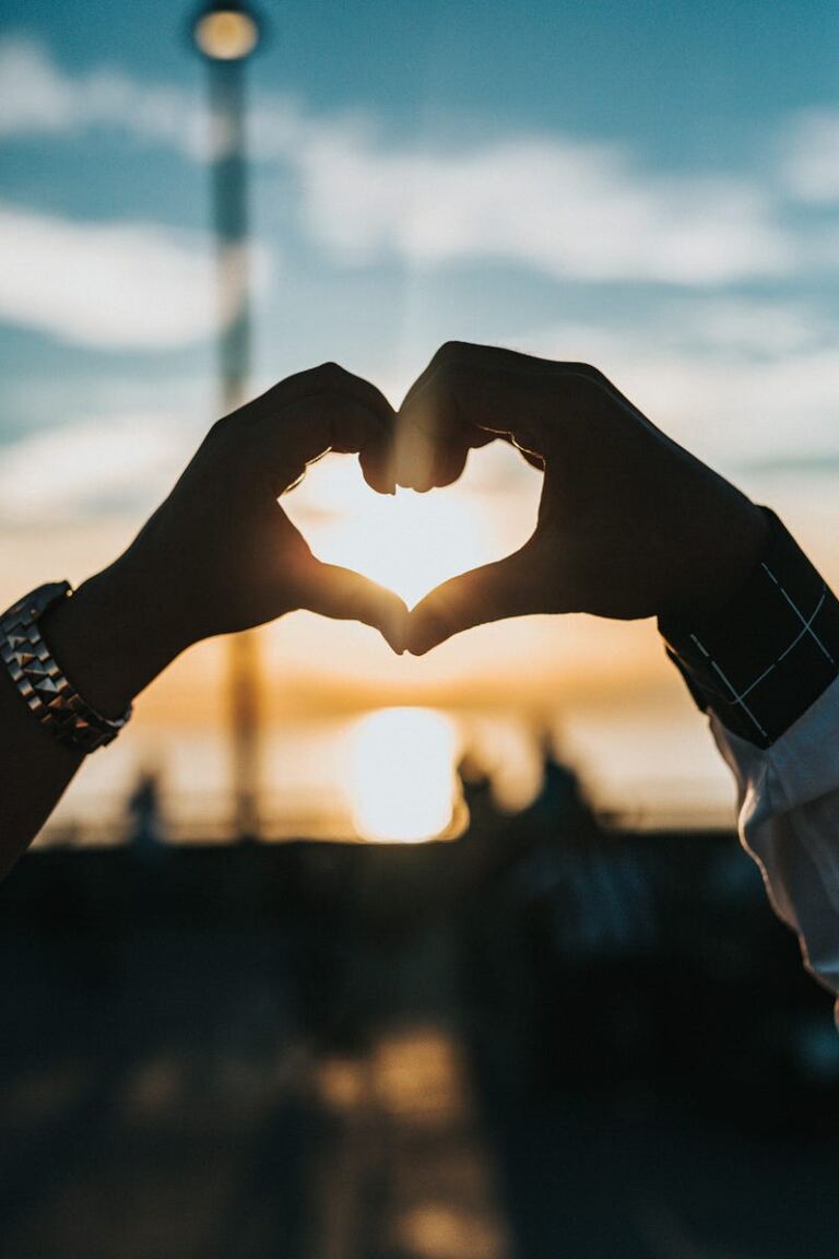 Triangulation in Toxic Relationships is the narcissist happy with their new supply? Triangulation in Toxic Relationships is the narcissist happy with their new supply?